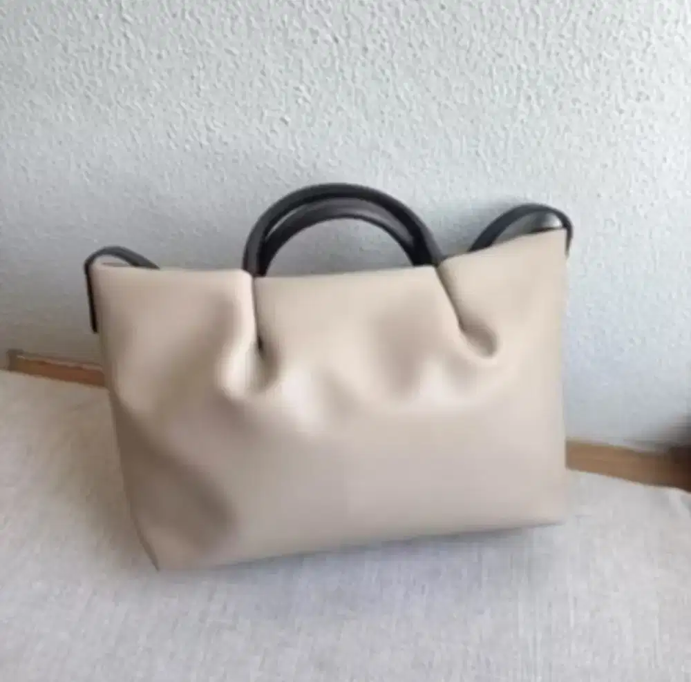 Tas cantik tiga ruang