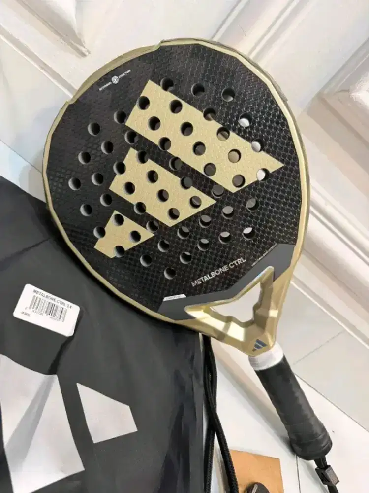 FORSALE RAKET PADEL ADIDAS