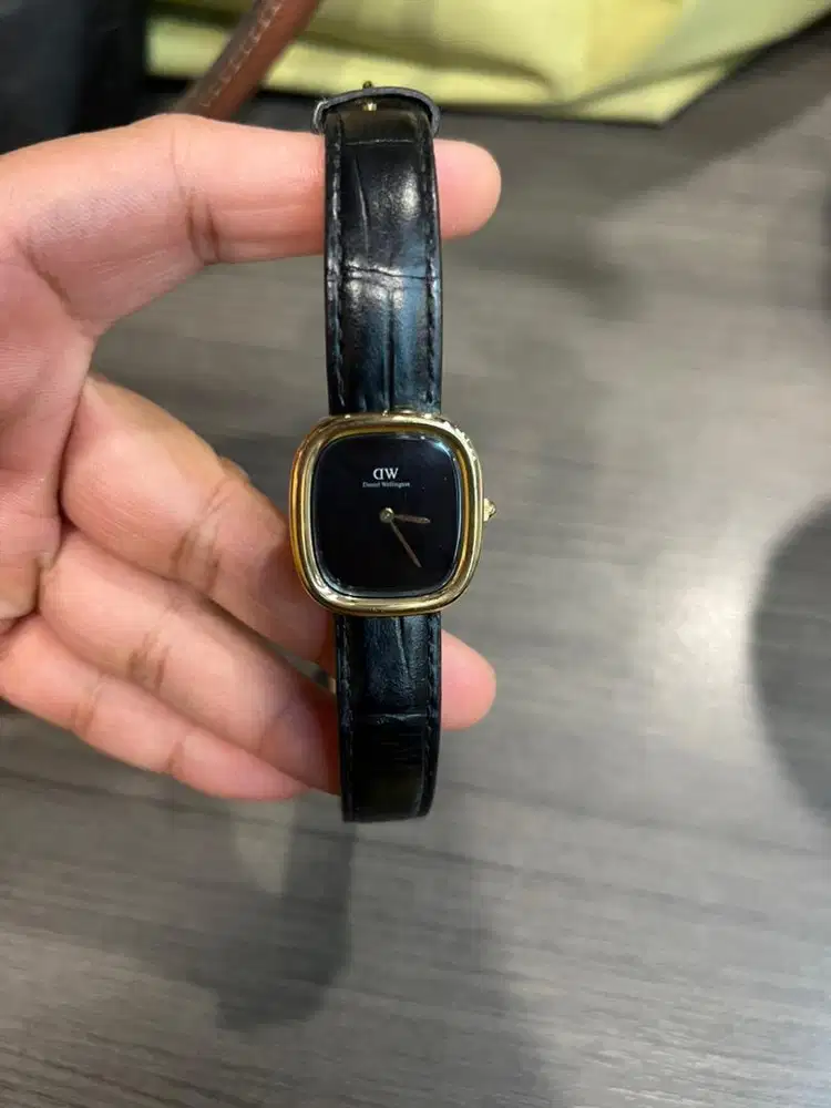 Jam Tangan Wanita Daniel Wellington