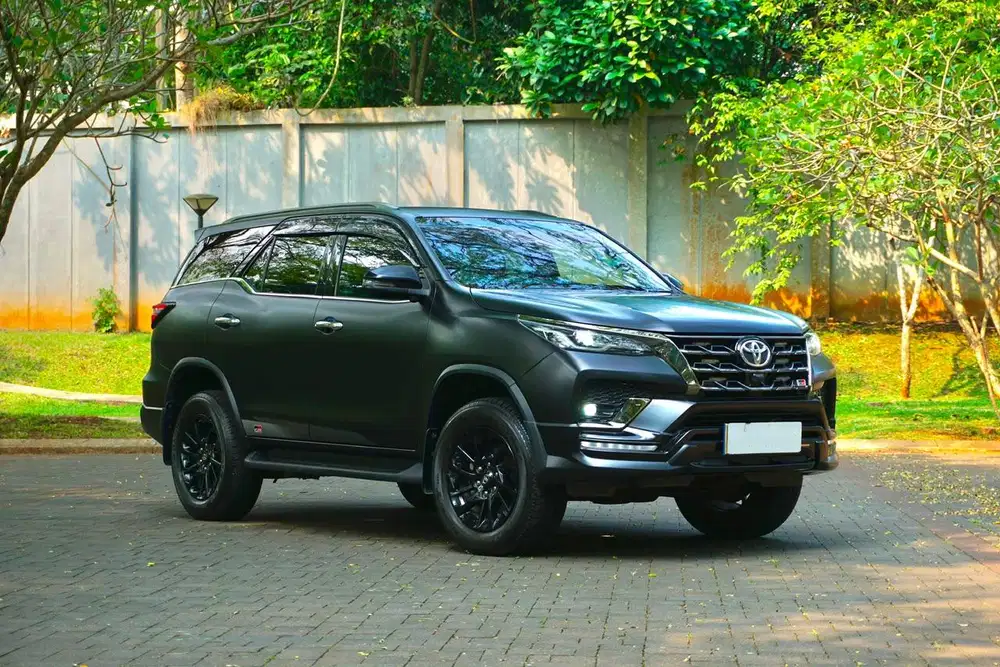 Odo 17rb - Toyota Fortuner 2.8  GR Sport 1GD Turbo Diesel 2023