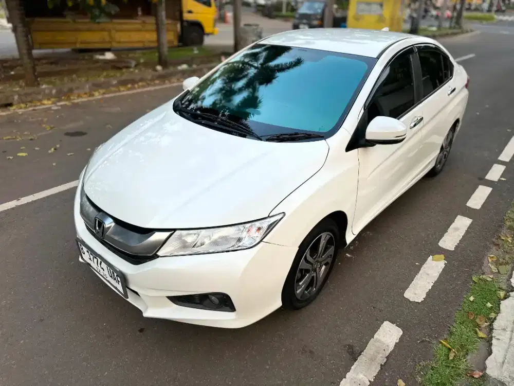 Honda City E/RS 1.5 2015