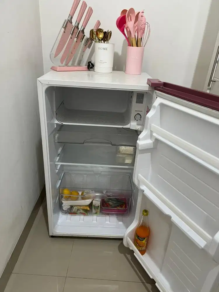 Dijual Kulkas Sharp 1 pintu