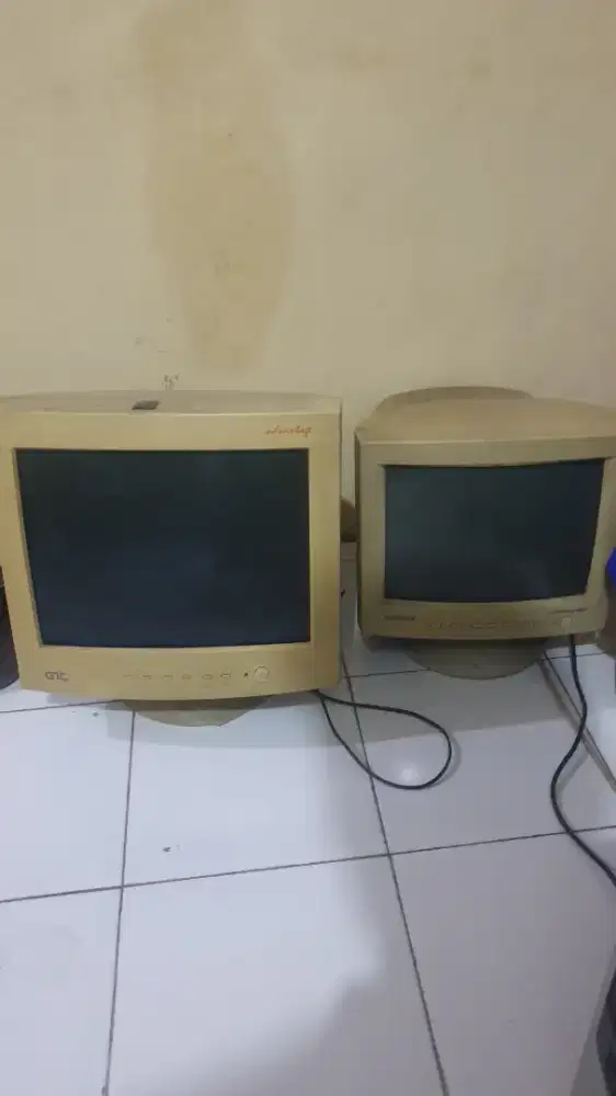 Monitor 17 merk GTC