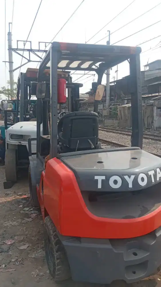 Forklift bekas Jakarta