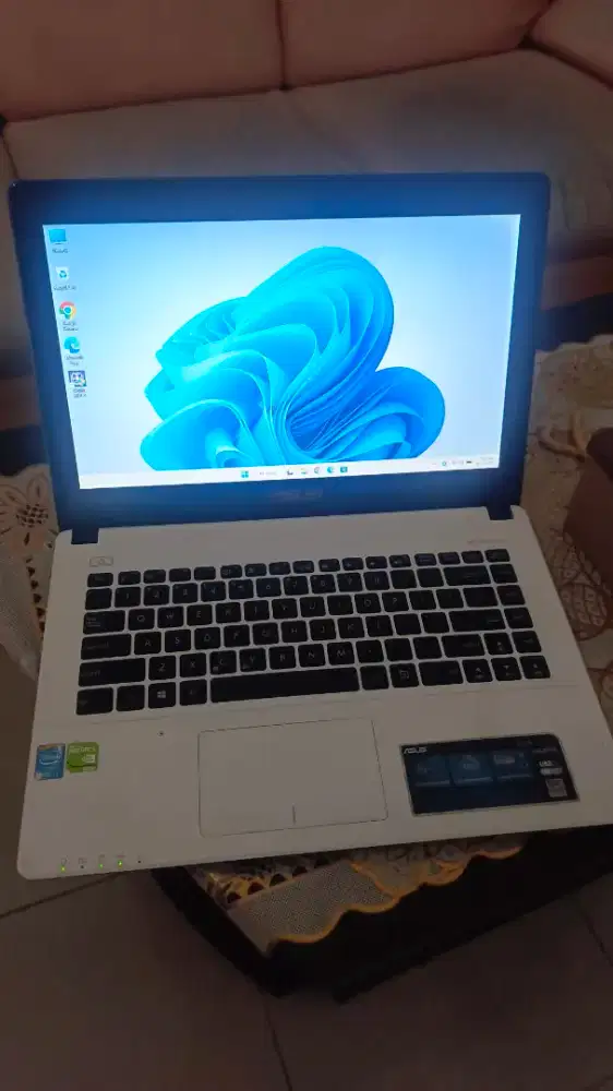 Laptop Asus X452L