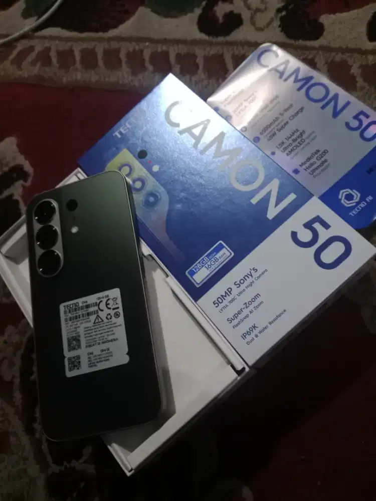 Tecno camon 50  8)128gb