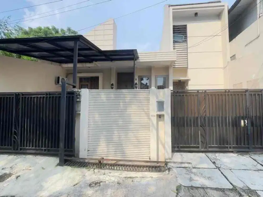 Rumah siap huni di Area Tanah Kusir Kebayoran Lama