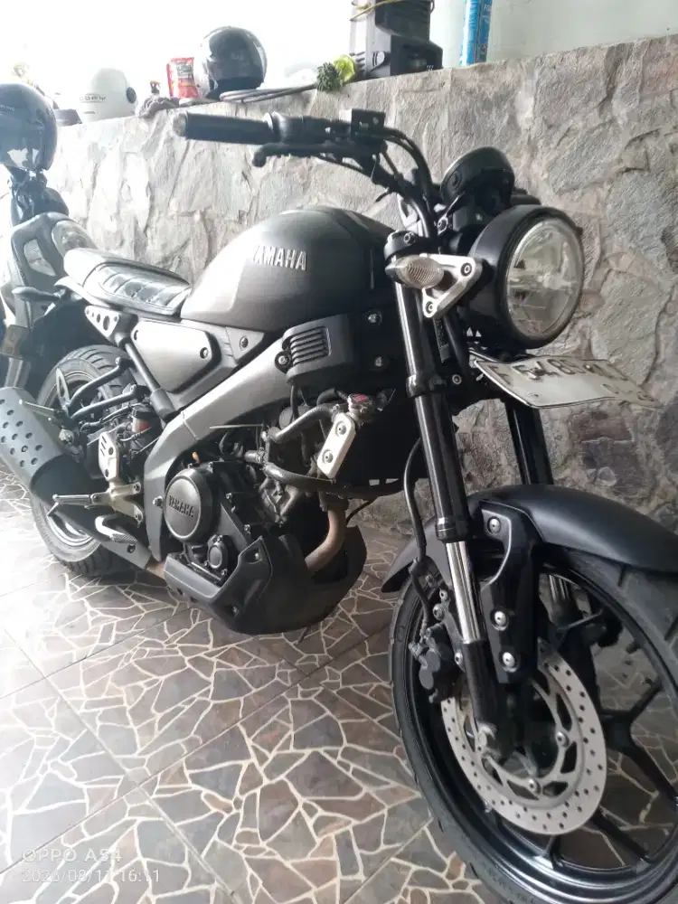Yamaha xsr tahun 2023