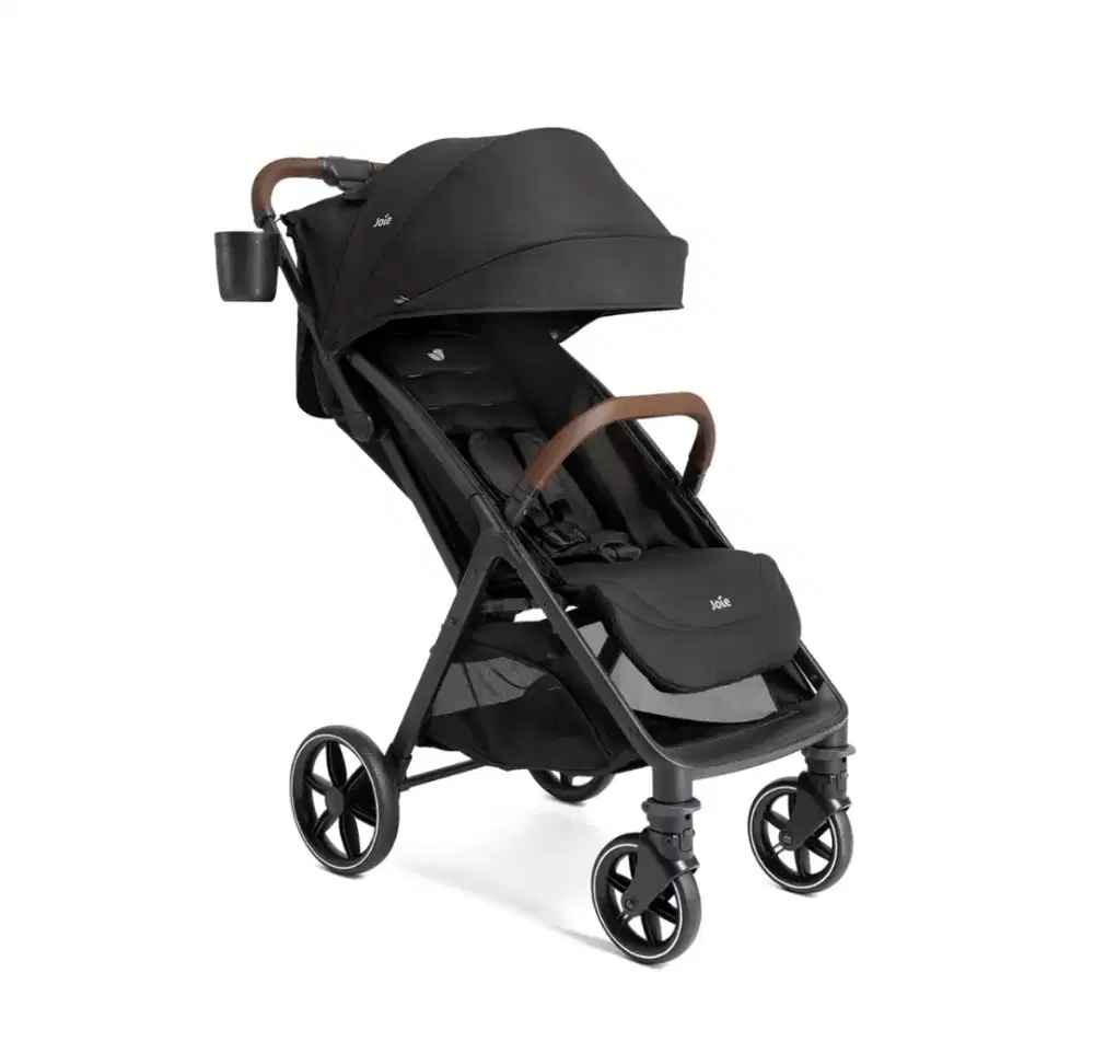 Joie Nutmeg Compact Travel Stroller