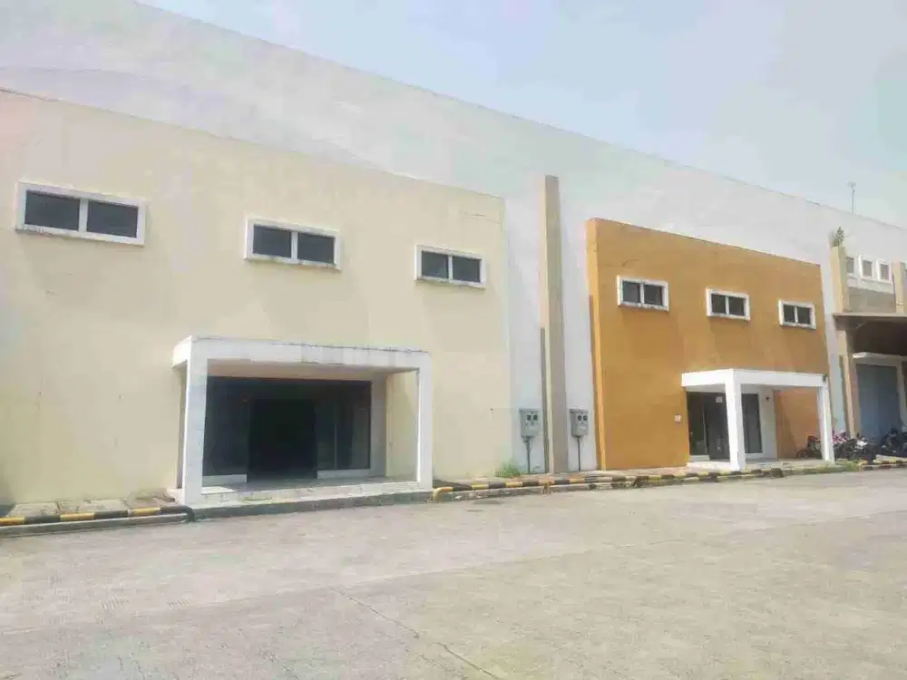 3 Gudang Dempet Kawasan Industry Mm2100 Cibitung Jawa Barat
