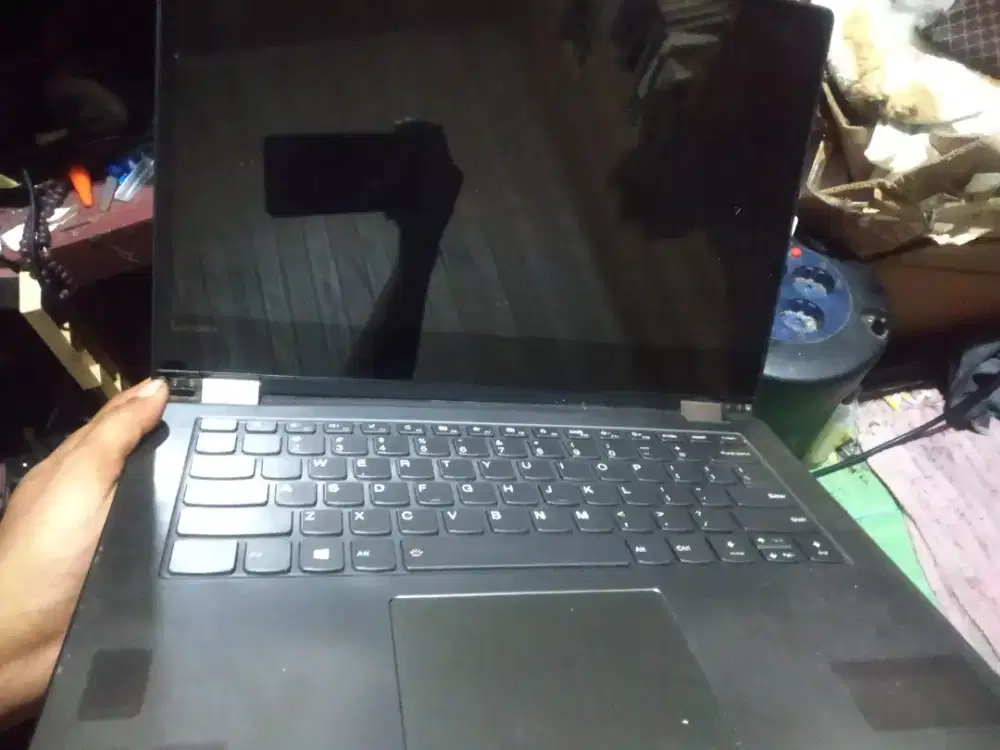 Laptop lenovo yoga 14arr matot
