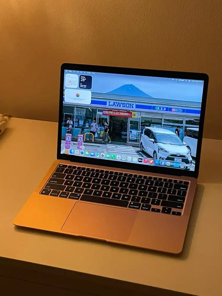 MacBook Air 2020 M1 8/256