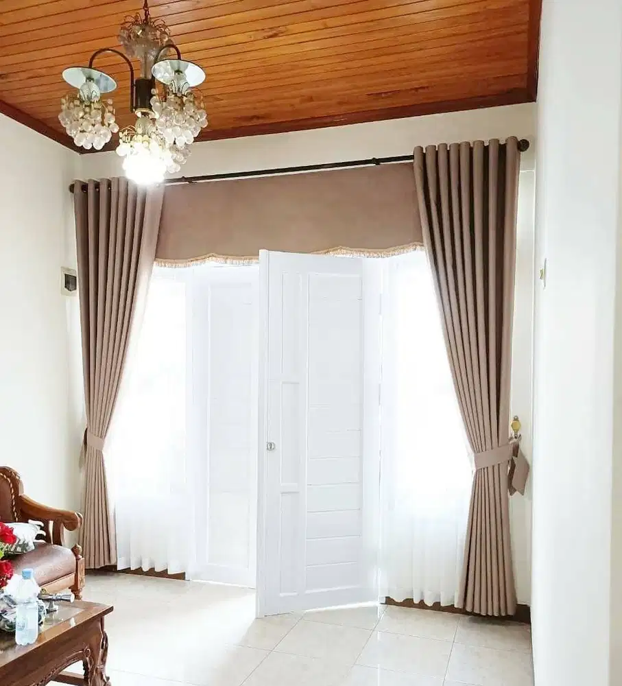 Menerima Pemasangan Gorden Wallpaper Dinding 3D Gordyn Hordeng Korden