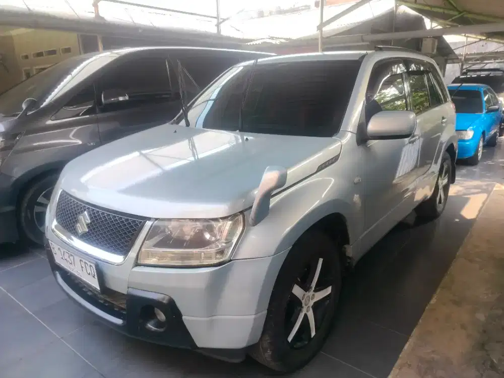 Suzuki grand Vitara 2.0 manual th2006