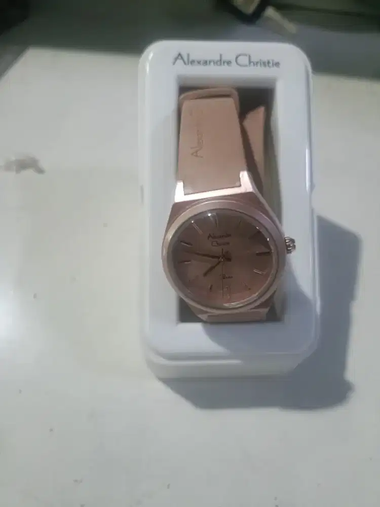 Di juAl ka jam tangan wanita