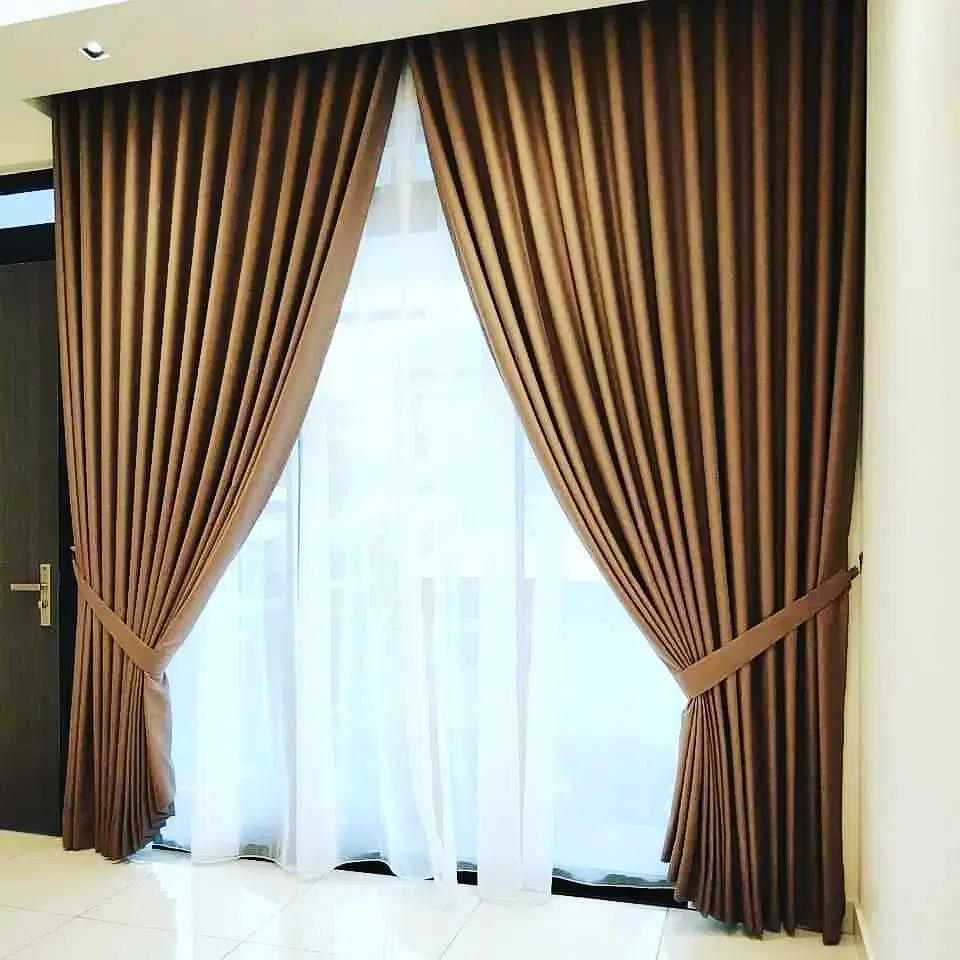 Jasa Pasang Gorden Custom Wallpaper Dinding 3D Gordyn Hordeng Korden