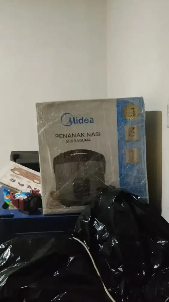 Megic com midea baru