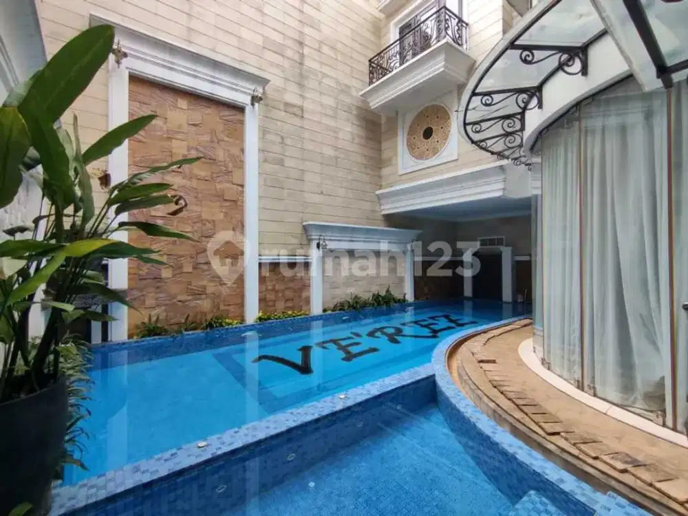 For Sale Rumah Mewah Cluster Crown, Phg Summarecon Serpong - Ada Lift