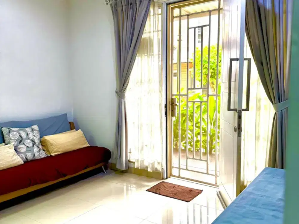 No Cobroke. Dijual Rumah Full Furnished di Cluster Malibu, Gading Serpong