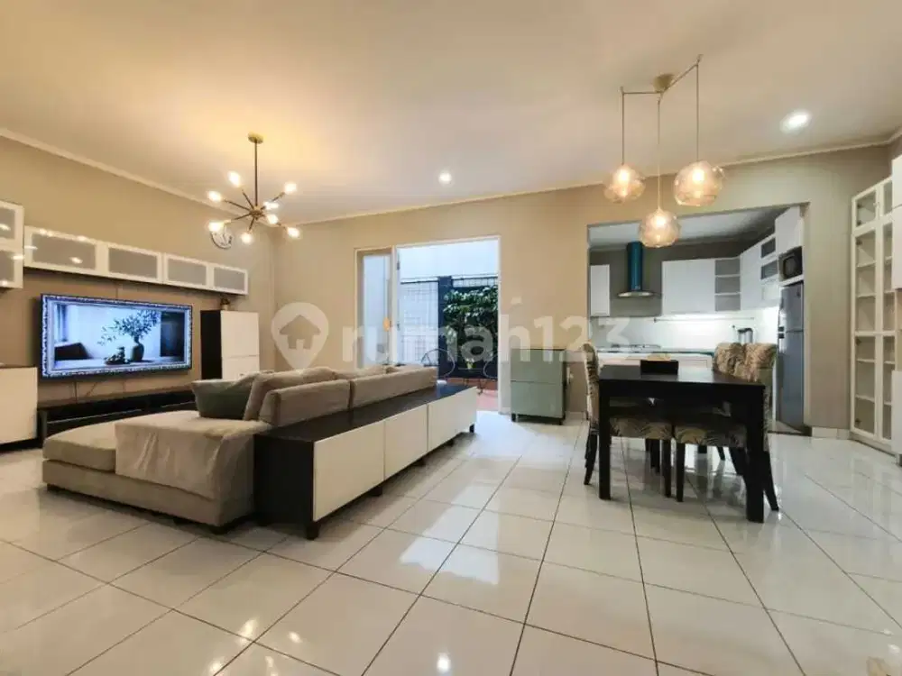 For Sale Rumah 2 Lantai Unfurnished di Sevilla Bsd City
