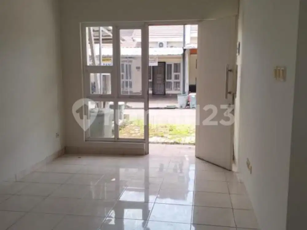 Dijual Rumah Serpong Paradise Tangerang Selatan ( 2 Kt) SHM