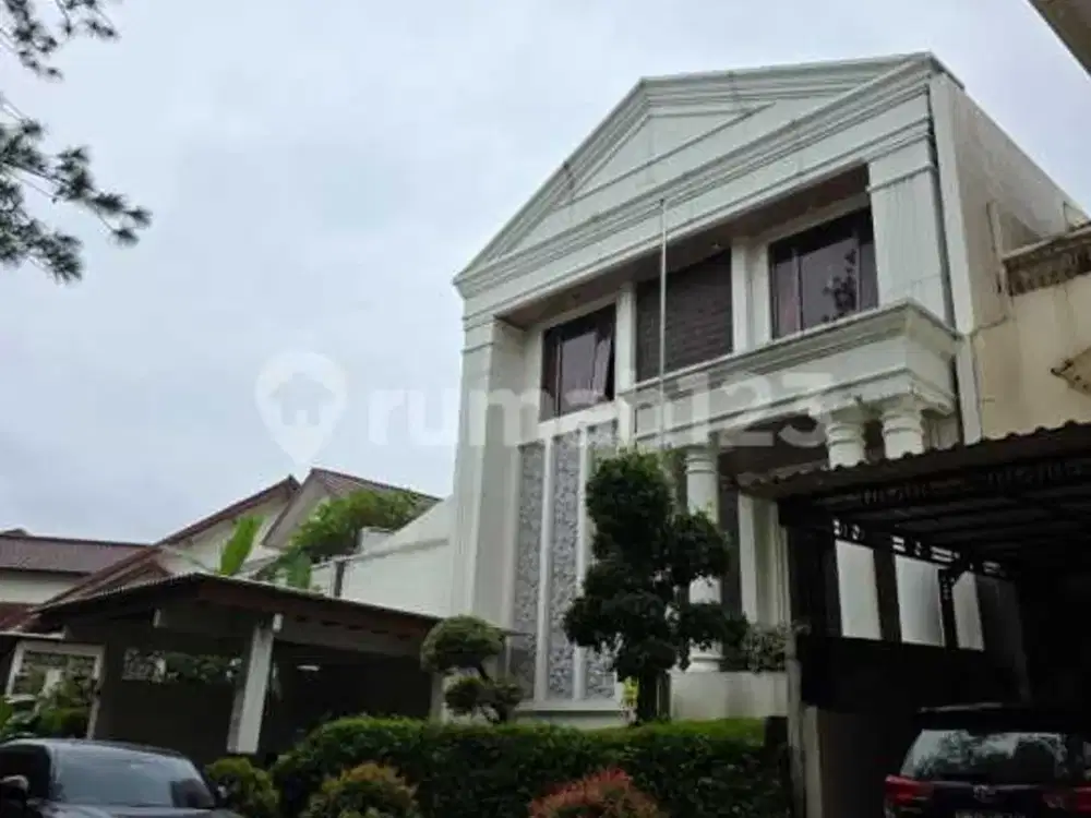 Dijual Rumah Luas dan Nyaman Semi Furnished di Taman Giri Loka Bsd