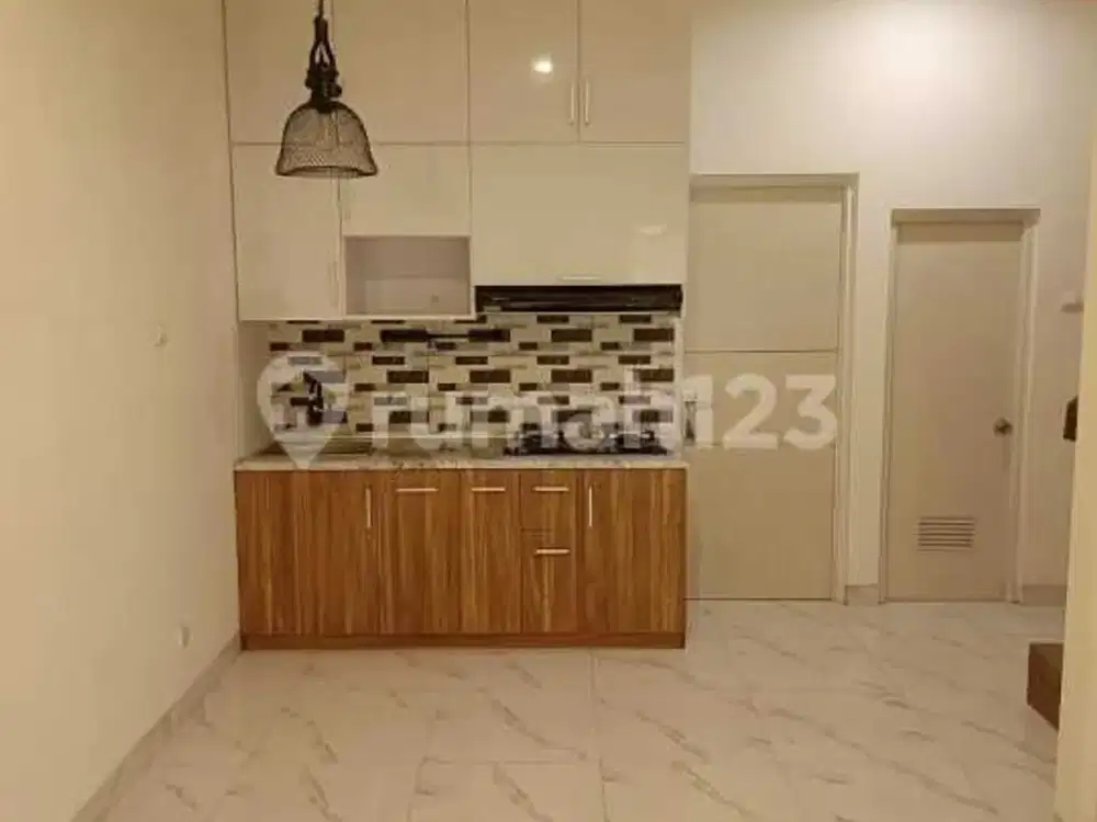 Dijual Rumah Semi Furnished di Grand Kencana One- Serpong