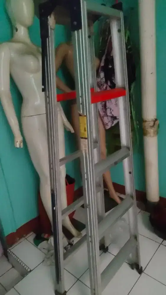 Tangga Lipat aluminium