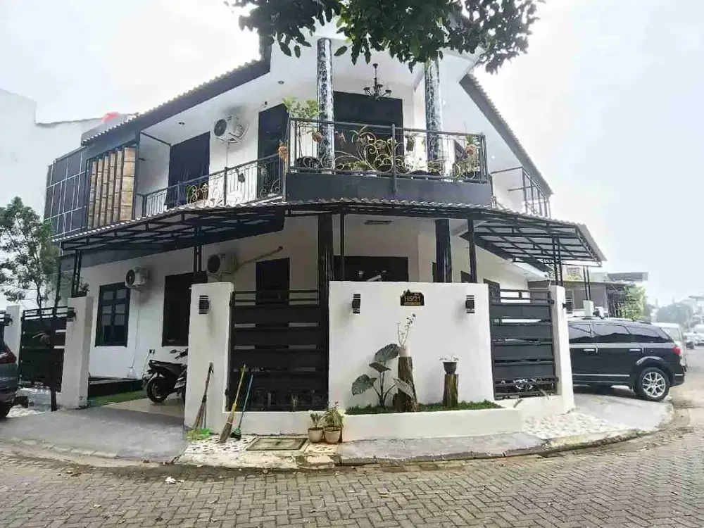 rumah kolam renang siap huni
