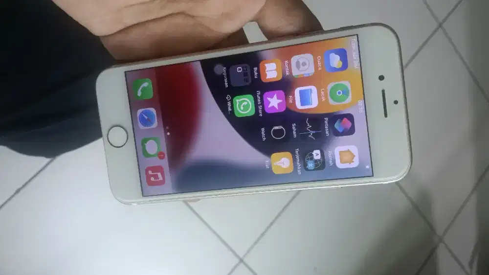 Iphon 7 internl 32 komplit