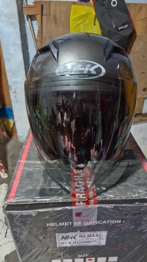 Helm NHK N2max gun metalik