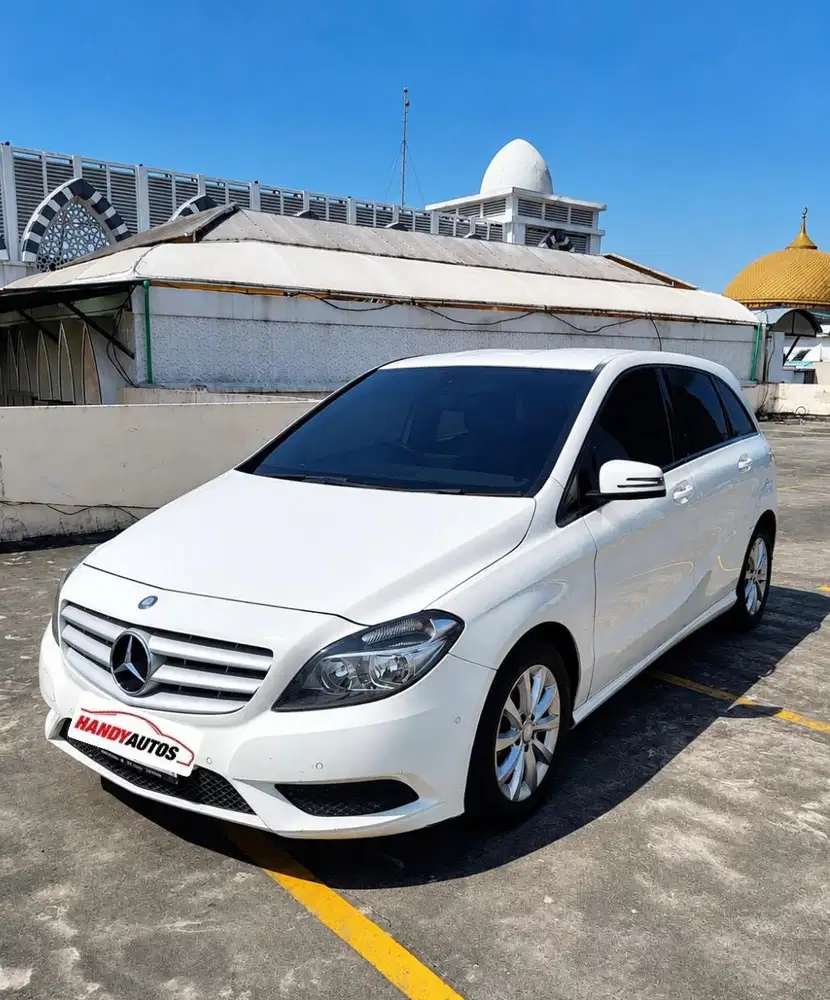 Mercedes Benz B200 2013 Automatic Putih
