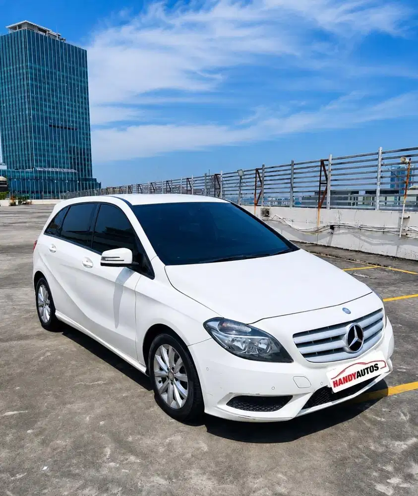 Mercedes Benz B200 2013 Automatic Putih