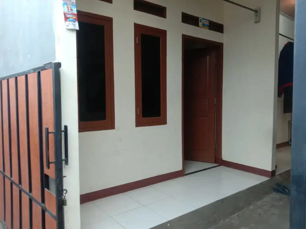 Disewakan Kontrakan 3 Petak area Mencong - Ciledug