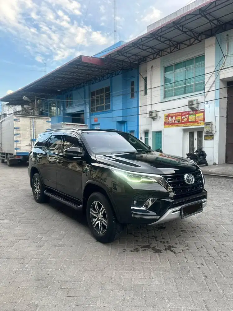 Toyota Fortuner VRZ 2022 Type G seperti Fortuner GR