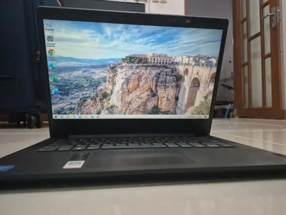 Laptop Lenovo Ideapad 3 81WH