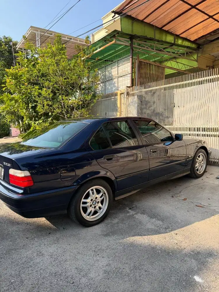 BMW E36 323i 1996