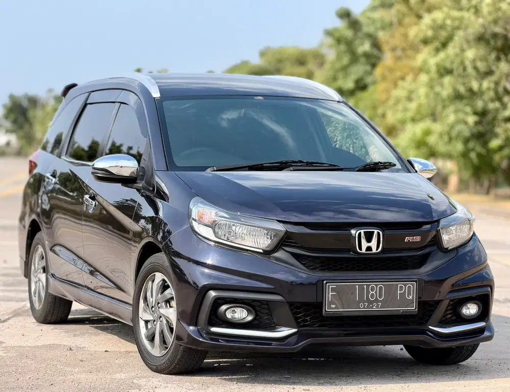 DP 10 jt! Honda Mobilio RS Matic 2017 Facelift Antik Spt Baru!!