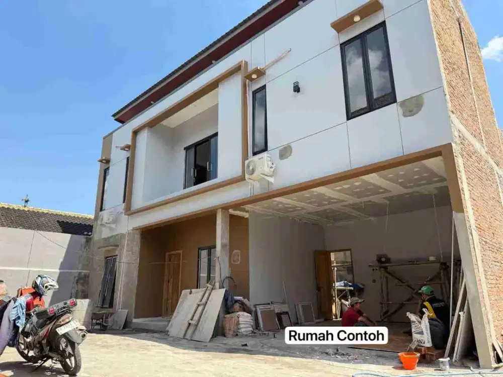 Rumah Mewah Cantik 2lt di Town House Banjarsari