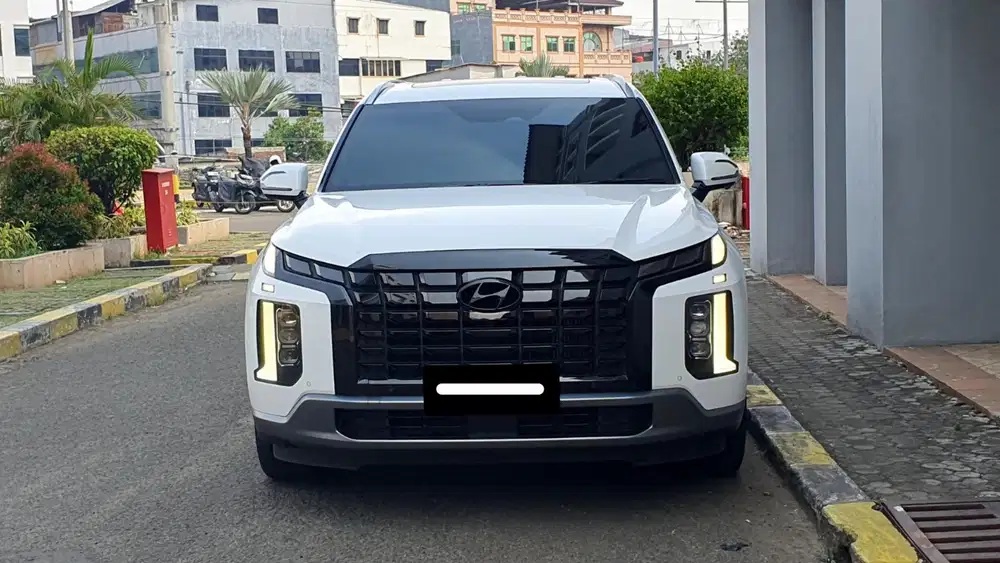 Km 27rb hyundai palisade signature 2022 diesel putih