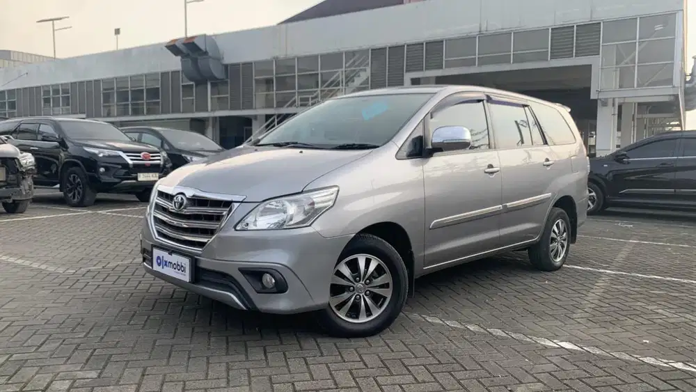 S [BUNGA 0%] Toyota Kijang Innova 2015 TFF