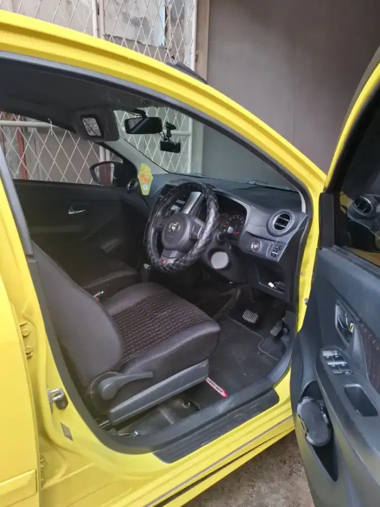 Toyota Agya GR 1.2 AT 2022