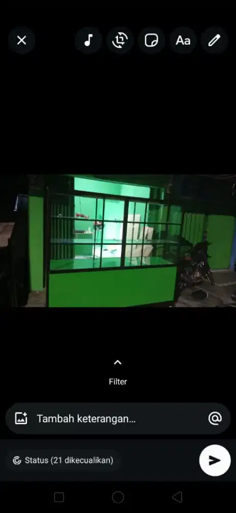 Etalase ukuran panjang 2m , Lebar 80cm