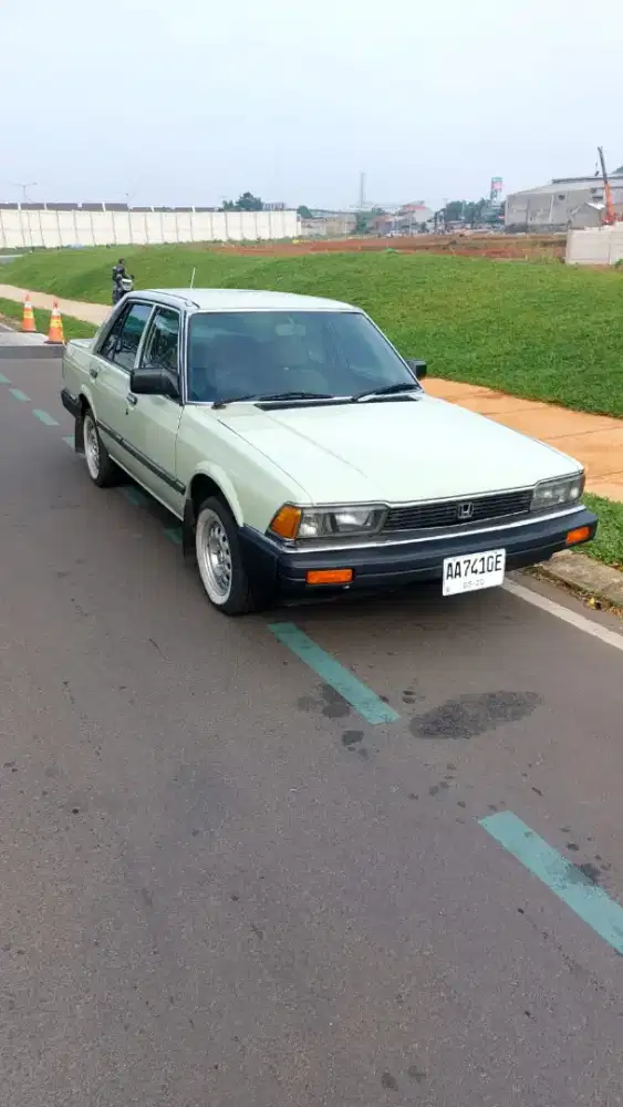 Honda Accord Executive 83