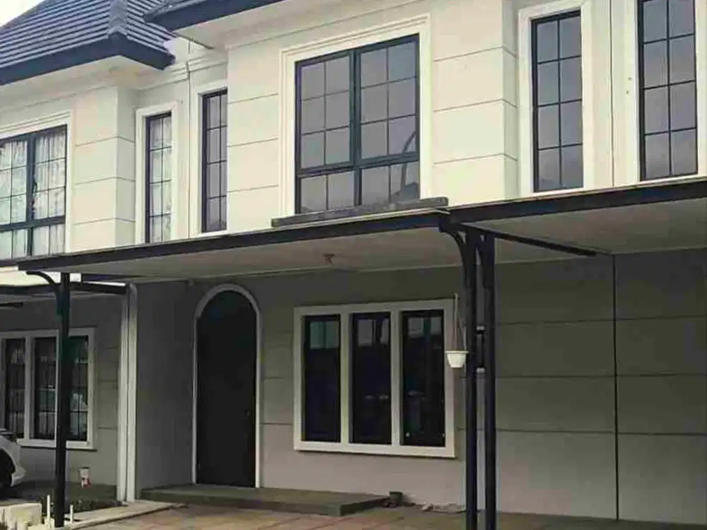 Rumah Mansion Nine 150 meter dr Gate Utama Perumahan