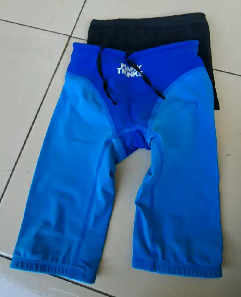 Celana renang funkita