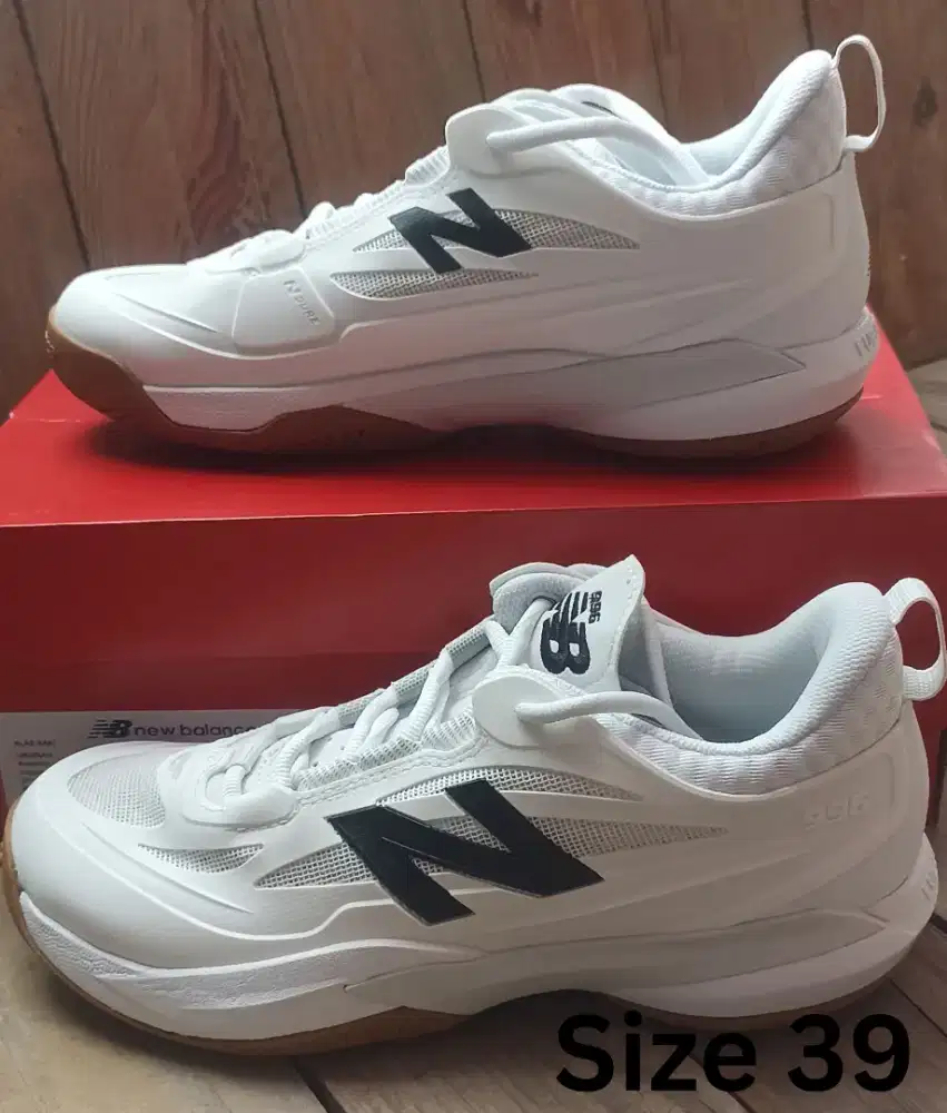 Sepatu Tennis Original New Balance Size 39