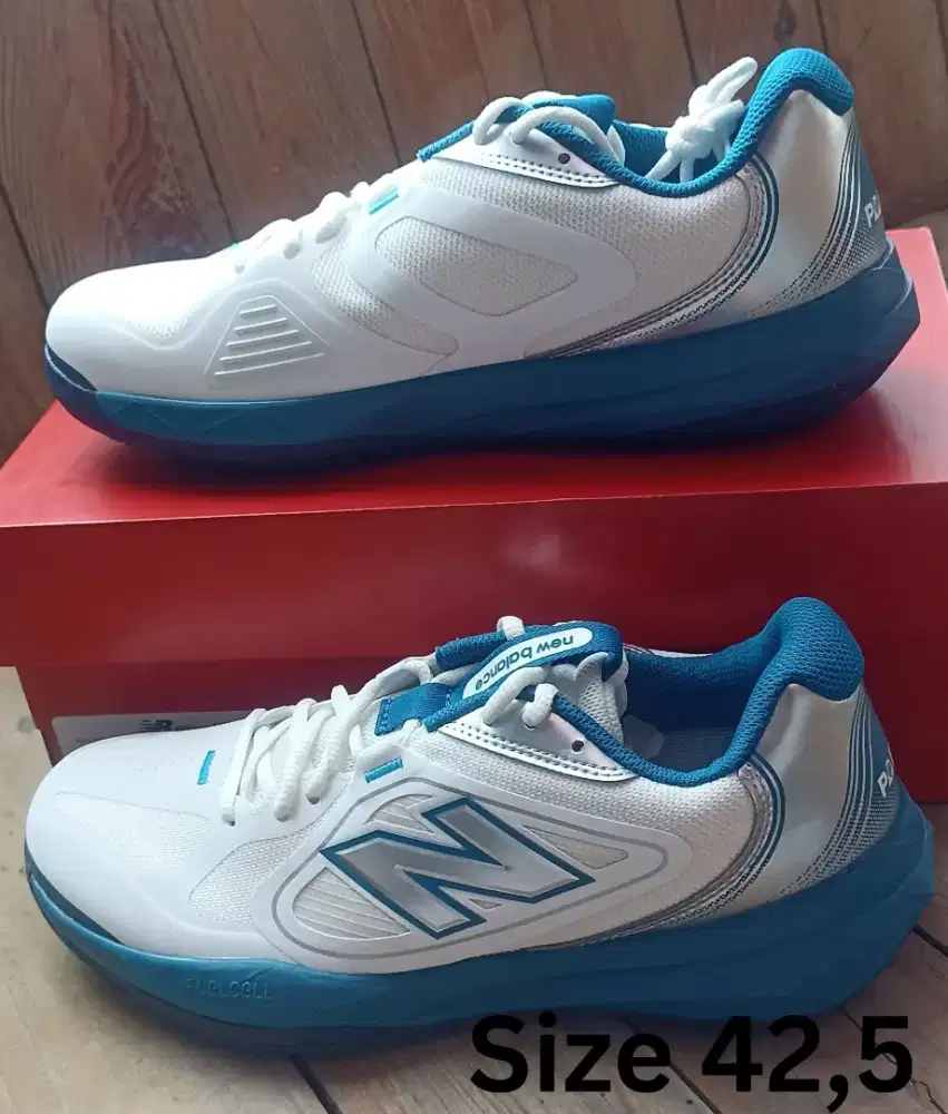Sepatu Padel Original New Balance Size 42,5