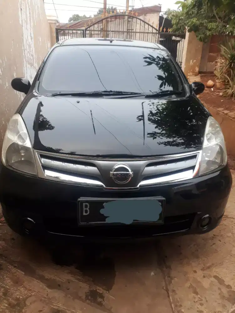 Grand Livina A/T SV 2013