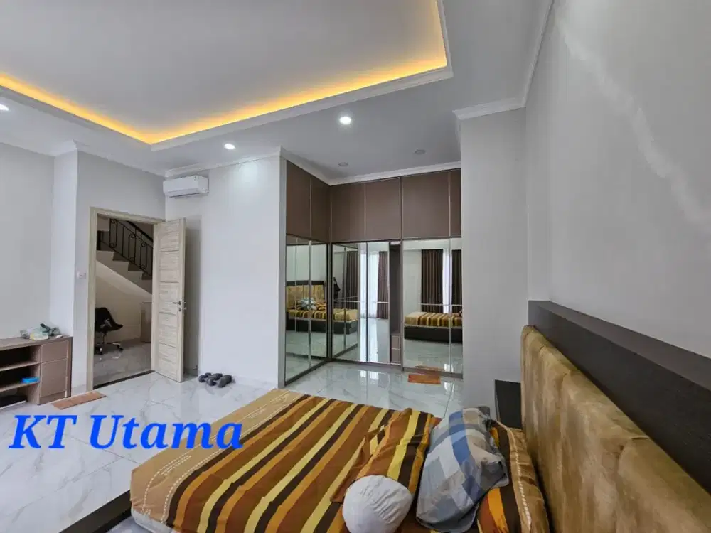DiJual Rumah Renov Semi Furnished Siap Huni, di Cluster Crystal Gading Serpong